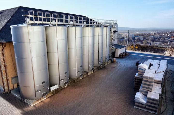 Discover the Facts About Industrial Storage Tanks: Knowledge and Resources