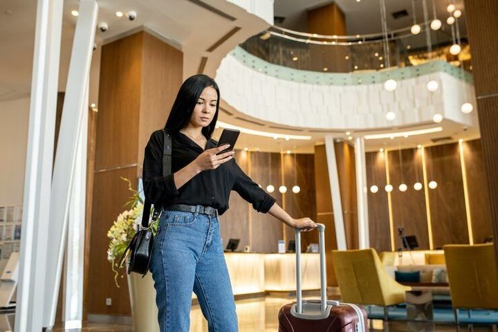 Hotel Abroad Stay Overview: Discover Booking Strategies and Travel Details