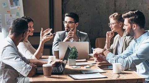 Executive Coaching: Leadership Development Programs & Emerging Trends Tips