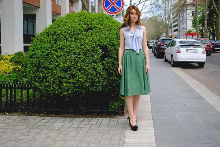 Statement Skirts: A Complete Guide to Bold and Fashion-Forward Styling